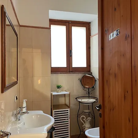 Alojamento de Acomodação e Pequeno-almoço Candido Vacanze 2*