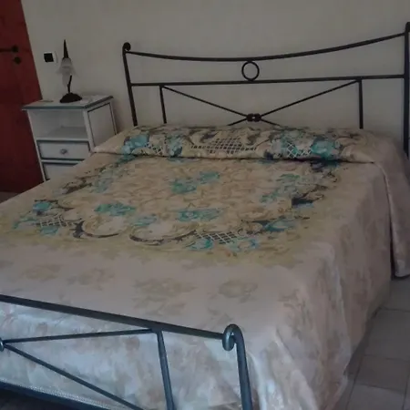 Alojamento de Acomodação e Pequeno-almoço Candido Vacanze