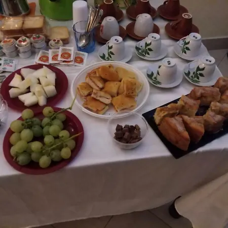 Bed & Breakfast Candido Vacanze 2*
